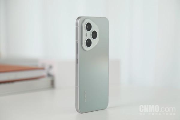 体验：荣耀最强数字系列 真实就是力量pg电子免费模拟器荣耀400 Pro(图4)